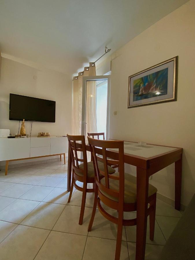 Apartman Monika Near The Beach Split Exterior photo